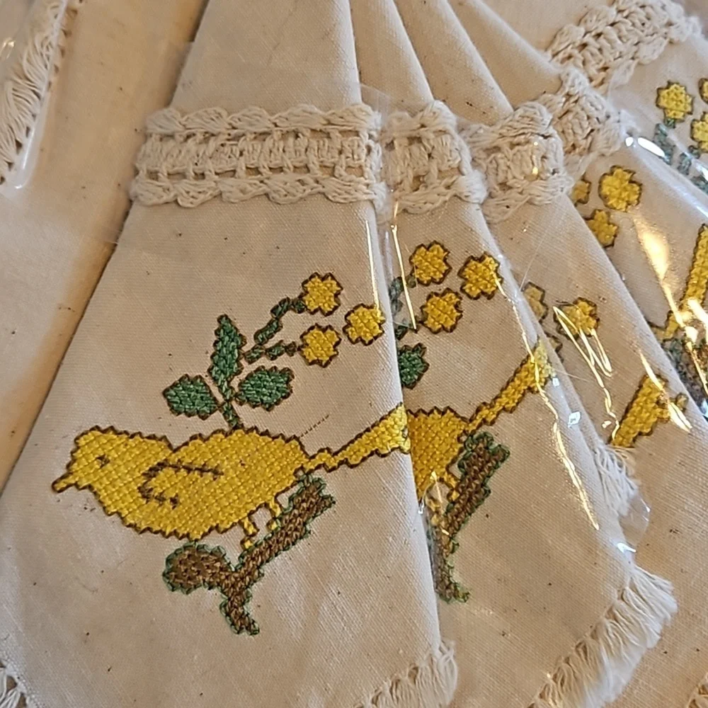 Hand Crafted placemats cross stitch yellow bird matching napkins retro 12pc set